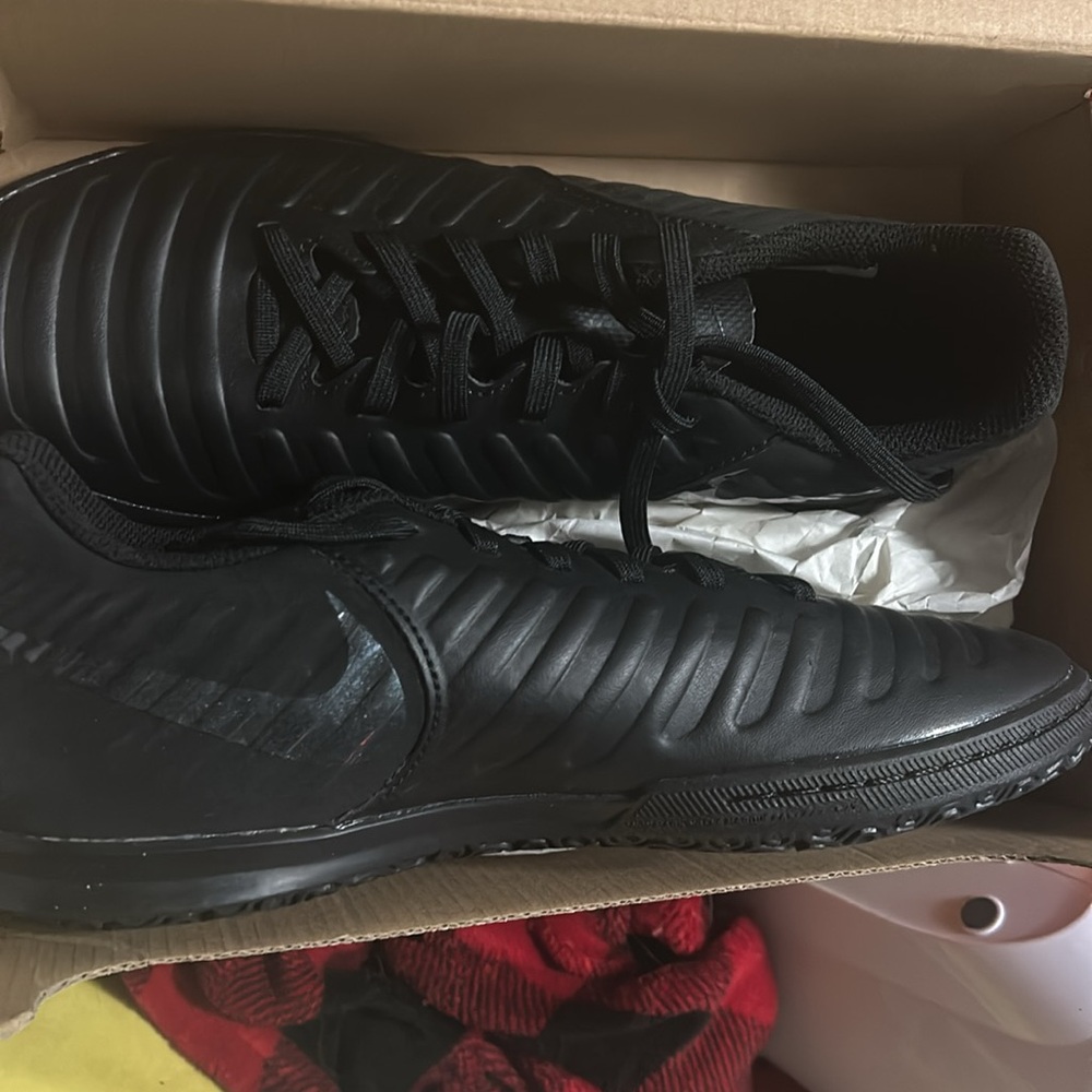 Worn Once To Try On Don’t Fit Box Is A Lil Broken… - image 2